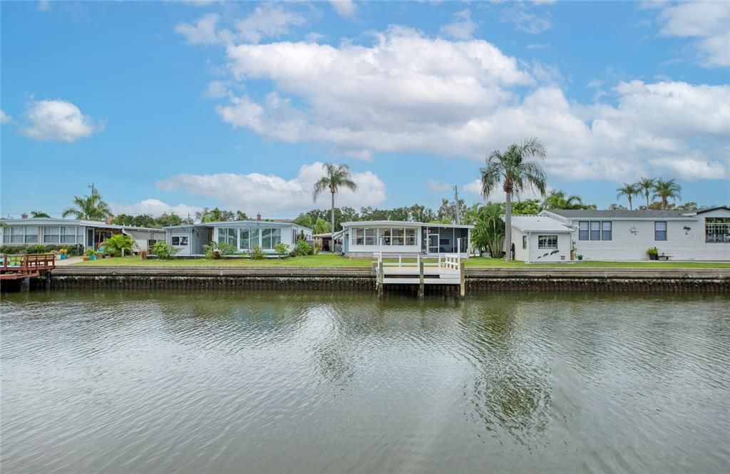 En Venta: $239,900 (2 camas, 2 baños, 768 Pies cuadrados)