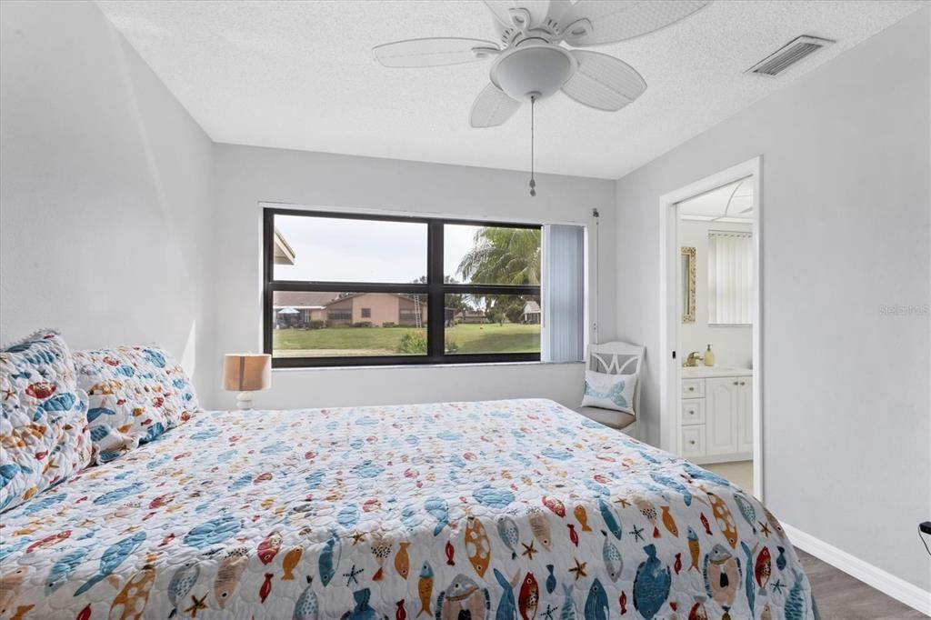 待售: $194,900 (2 贝兹, 2 浴室, 1080 平方英尺)