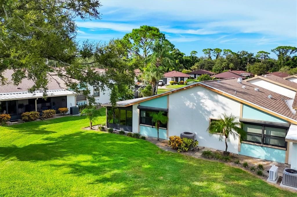 待售: $194,900 (2 贝兹, 2 浴室, 1080 平方英尺)