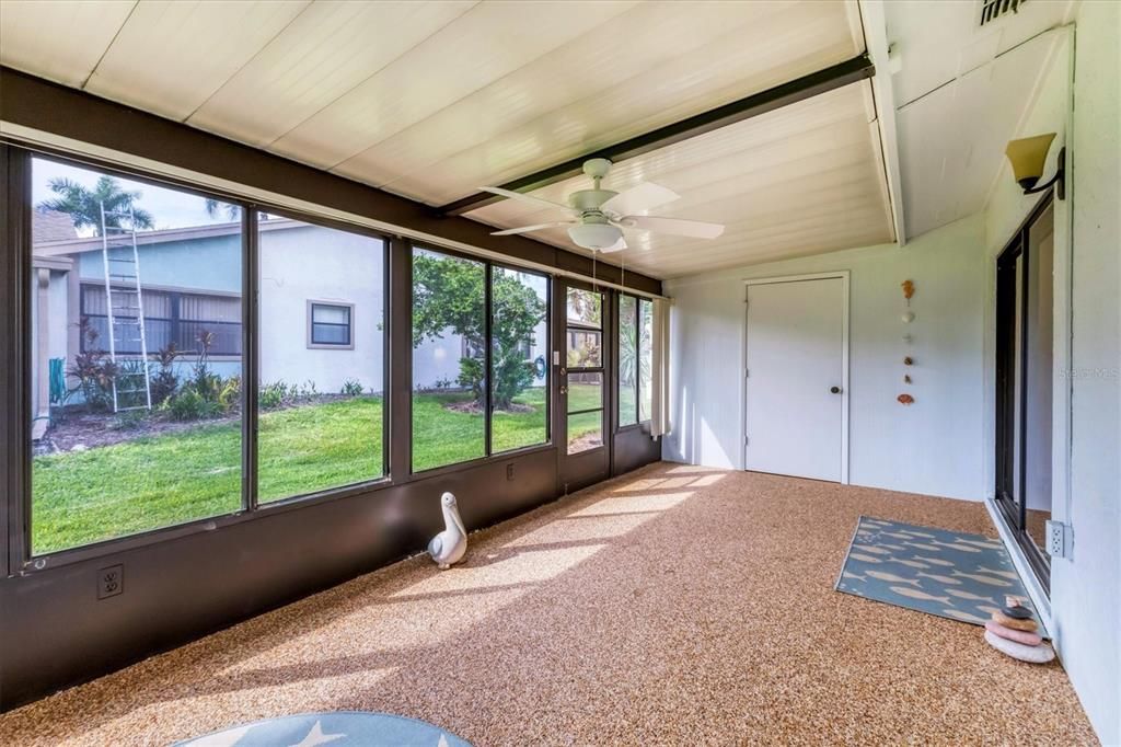 待售: $194,900 (2 贝兹, 2 浴室, 1080 平方英尺)