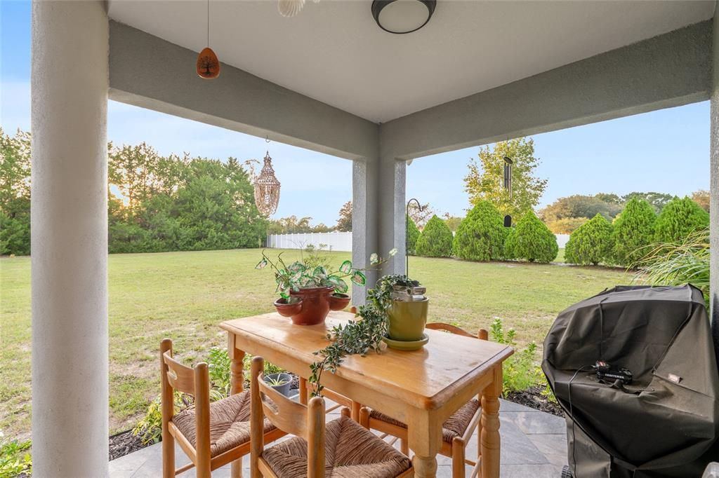 Activo con contrato: $519,000 (4 camas, 3 baños, 2916 Pies cuadrados)