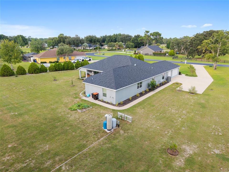 Activo con contrato: $519,000 (4 camas, 3 baños, 2916 Pies cuadrados)