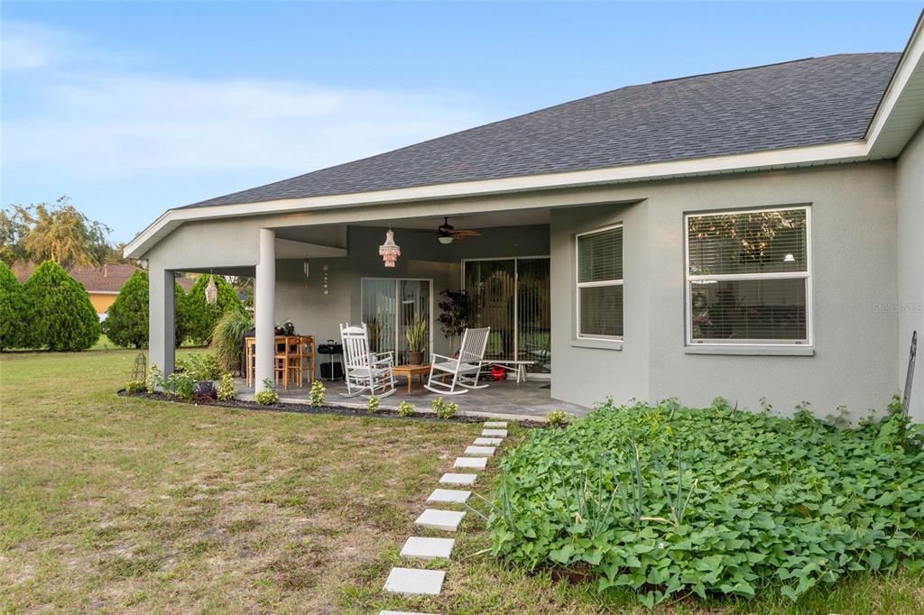 Activo con contrato: $519,000 (4 camas, 3 baños, 2916 Pies cuadrados)