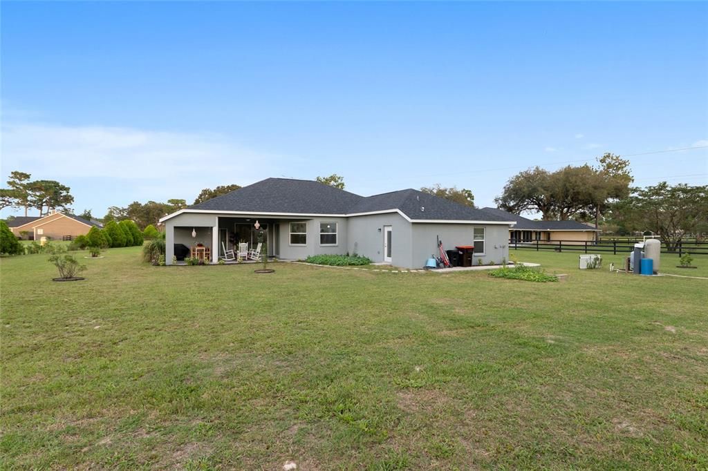 Activo con contrato: $519,000 (4 camas, 3 baños, 2916 Pies cuadrados)