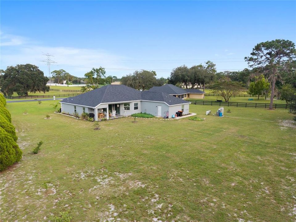 Activo con contrato: $519,000 (4 camas, 3 baños, 2916 Pies cuadrados)