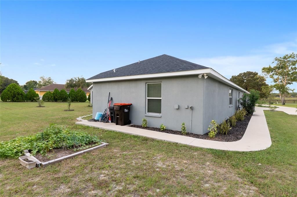 Activo con contrato: $519,000 (4 camas, 3 baños, 2916 Pies cuadrados)