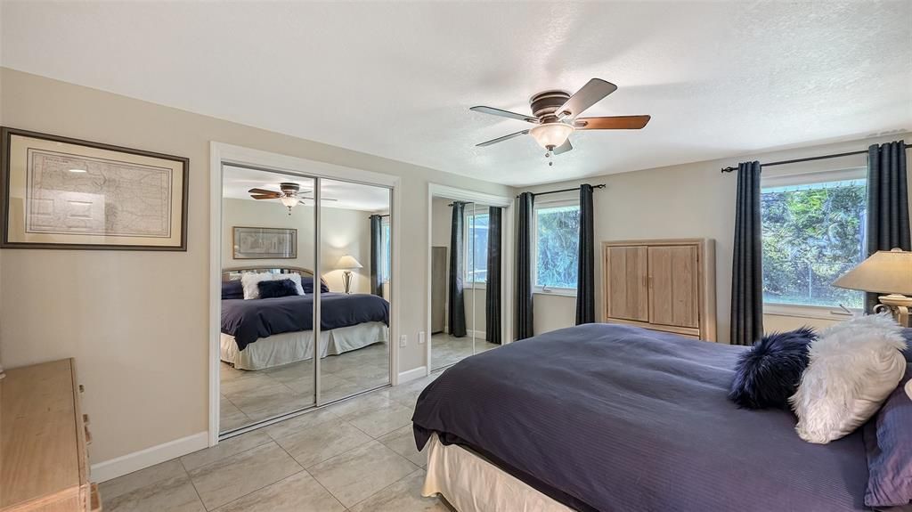 合同活跃: $749,900 (3 贝兹, 2 浴室, 2111 平方英尺)