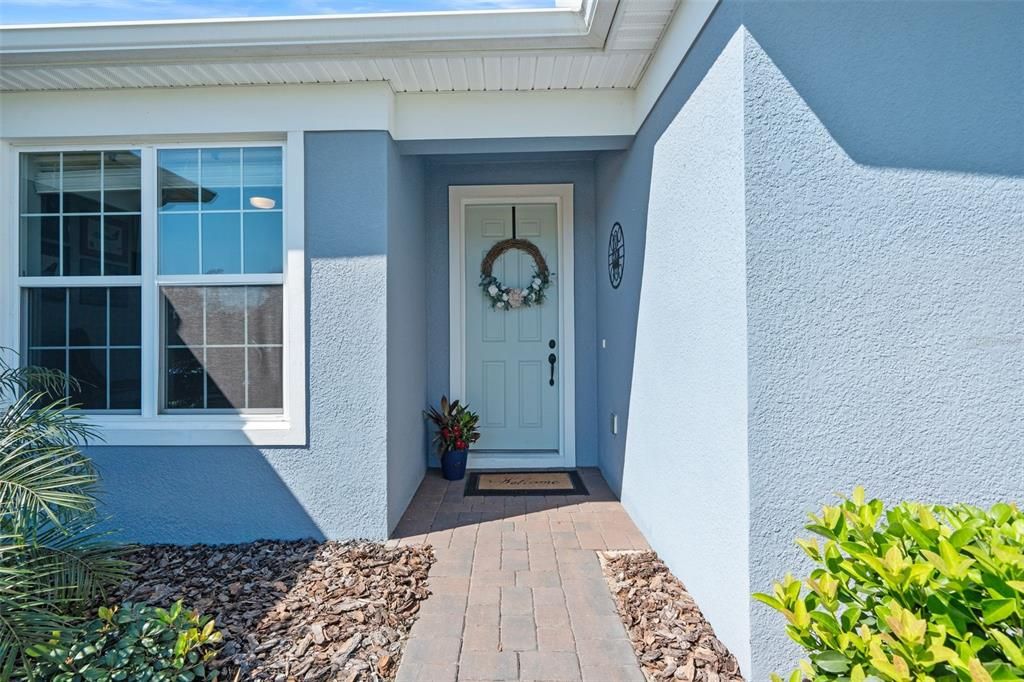 For Sale: $815,000 (5 beds, 3 baths, 4131 Square Feet)