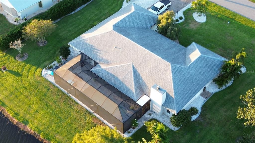 合同活跃: $569,000 (3 贝兹, 2 浴室, 2330 平方英尺)