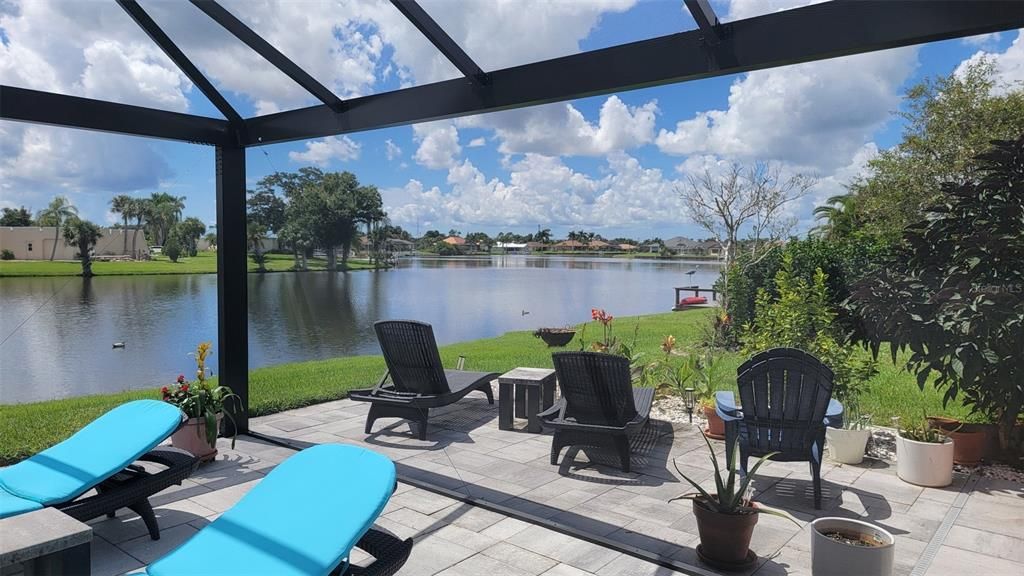 合同活跃: $569,000 (3 贝兹, 2 浴室, 2330 平方英尺)