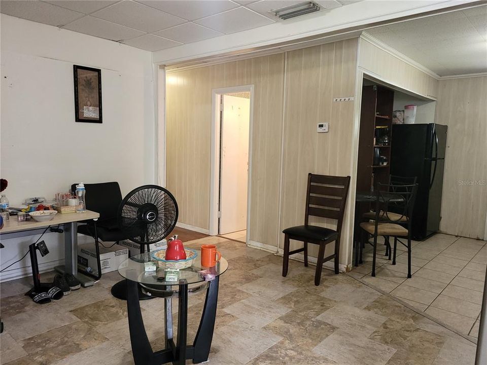 En Venta: $379,000 (3 camas, 2 baños, 2128 Pies cuadrados)