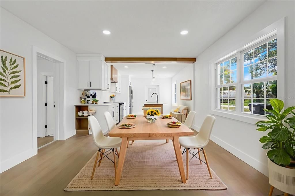 For Sale: $570,000 (3 beds, 2 baths, 1653 Square Feet)