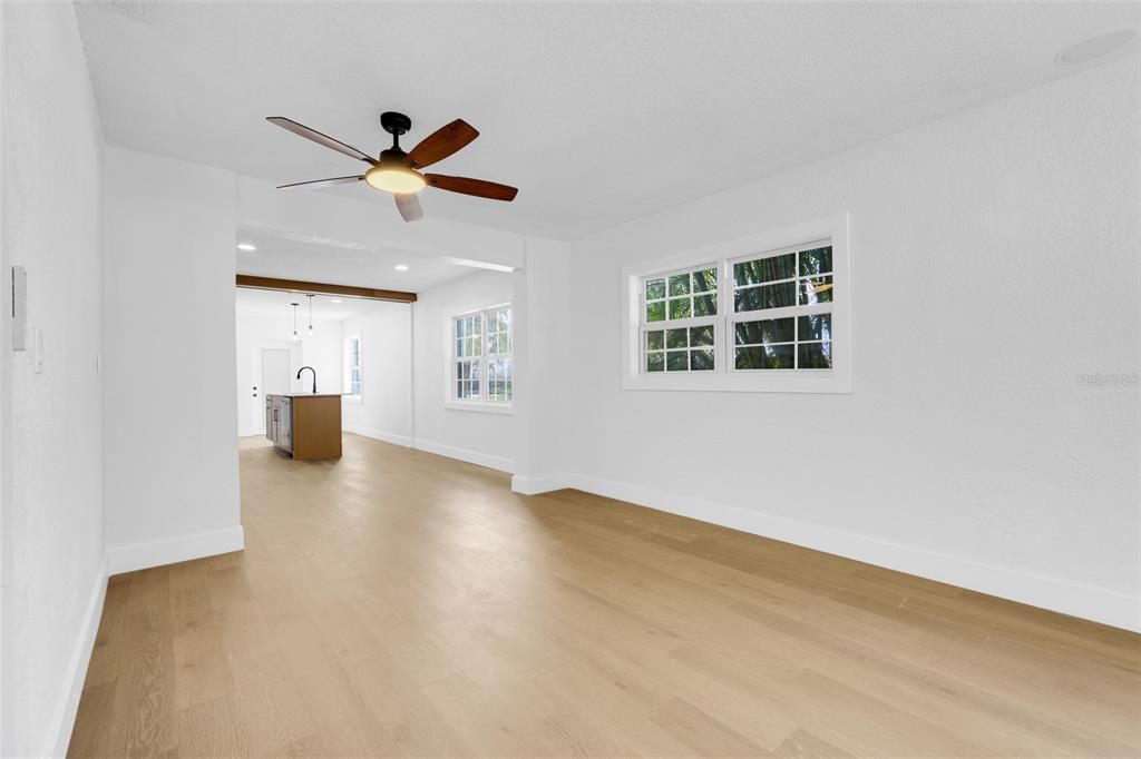 For Sale: $570,000 (3 beds, 2 baths, 1653 Square Feet)