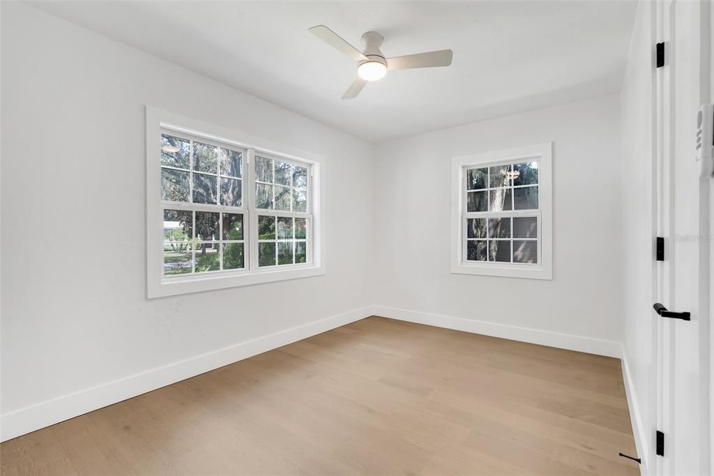 For Sale: $570,000 (3 beds, 2 baths, 1653 Square Feet)