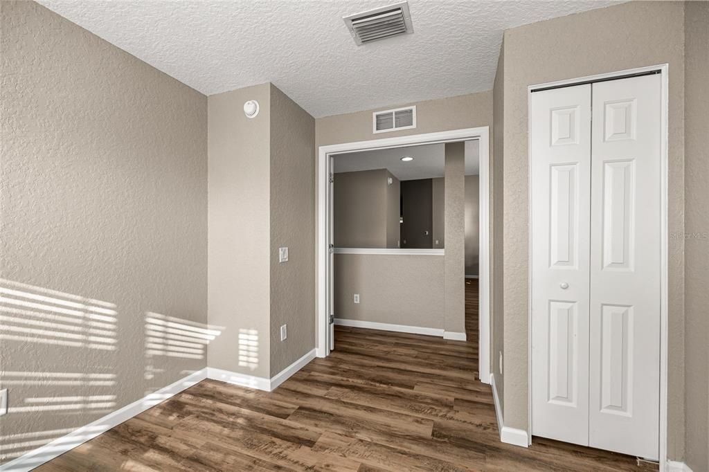 For Sale: $214,900 (3 beds, 2 baths, 1864 Square Feet)