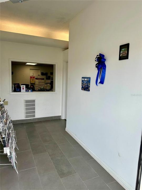 待售: $699,900 (0 贝兹, 0 浴室, 1740 平方英尺)