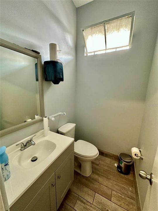 待售: $699,900 (0 贝兹, 0 浴室, 1740 平方英尺)