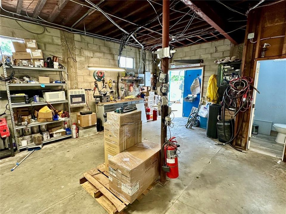 待售: $699,900 (0 贝兹, 0 浴室, 1740 平方英尺)