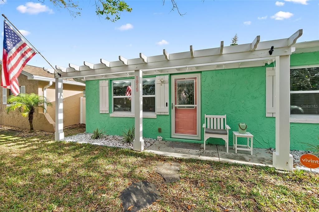 На продажу: $619,000 (3 спален, 2 ванн, 1288 Квадратных фут)