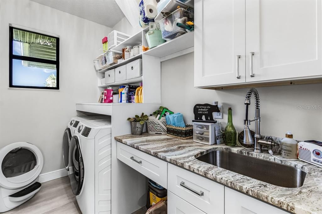 For Sale: $700,000 (4 beds, 2 baths, 2070 Square Feet)