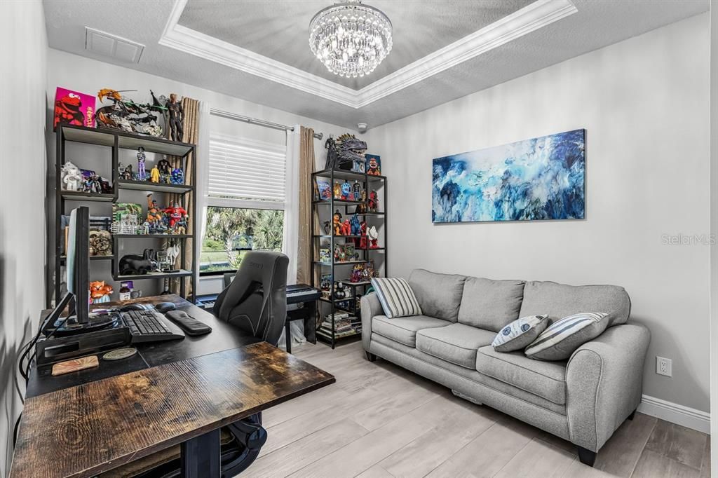 For Sale: $700,000 (4 beds, 2 baths, 2070 Square Feet)