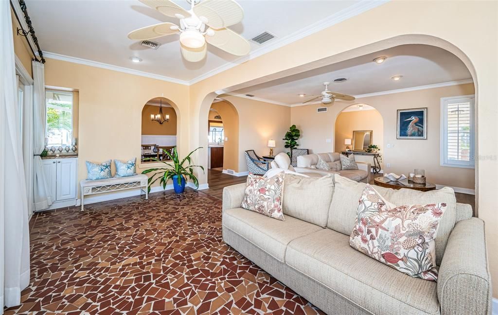 En Venta: $1,395,000 (2 camas, 1 baños, 1733 Pies cuadrados)