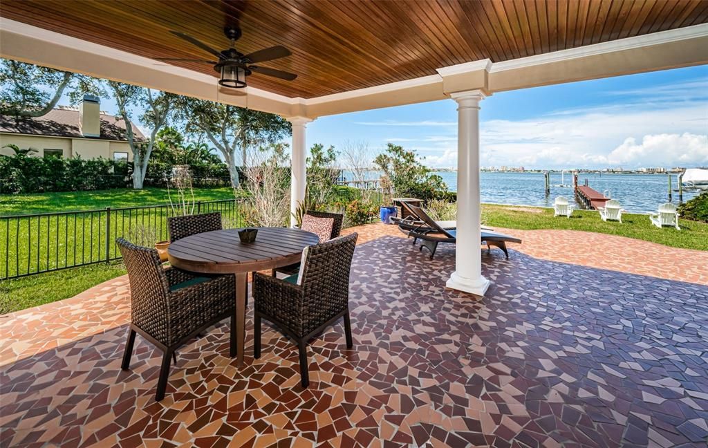 En Venta: $1,395,000 (2 camas, 1 baños, 1733 Pies cuadrados)