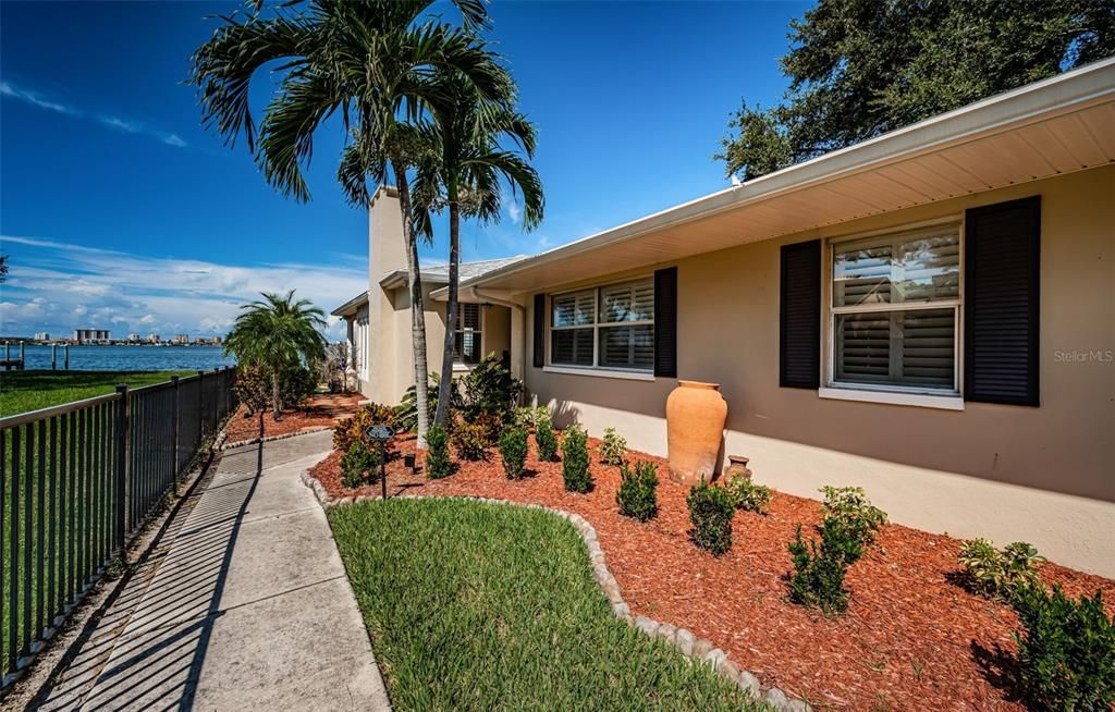 En Venta: $1,395,000 (2 camas, 1 baños, 1733 Pies cuadrados)