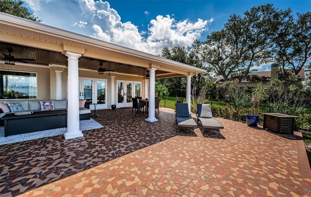 En Venta: $1,395,000 (2 camas, 1 baños, 1733 Pies cuadrados)