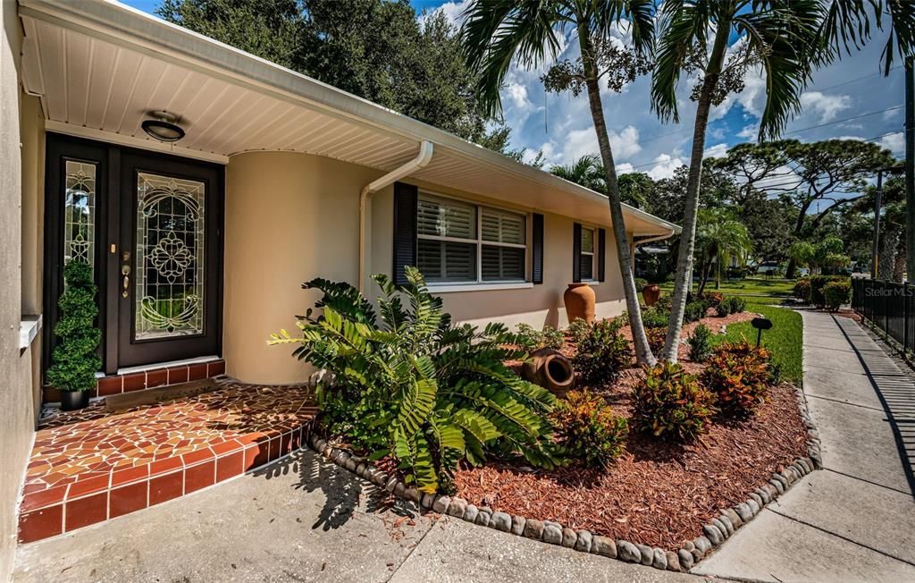 En Venta: $1,395,000 (2 camas, 1 baños, 1733 Pies cuadrados)