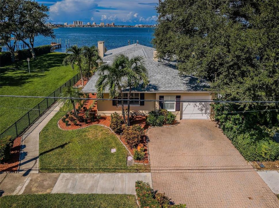 En Venta: $1,395,000 (2 camas, 1 baños, 1733 Pies cuadrados)