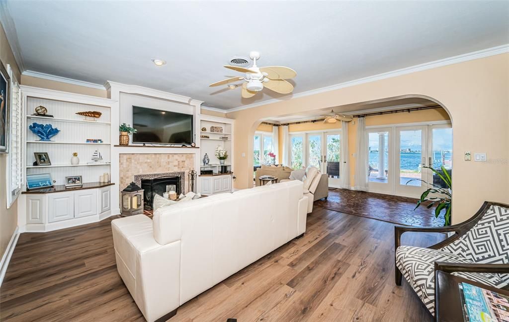 En Venta: $1,395,000 (2 camas, 1 baños, 1733 Pies cuadrados)