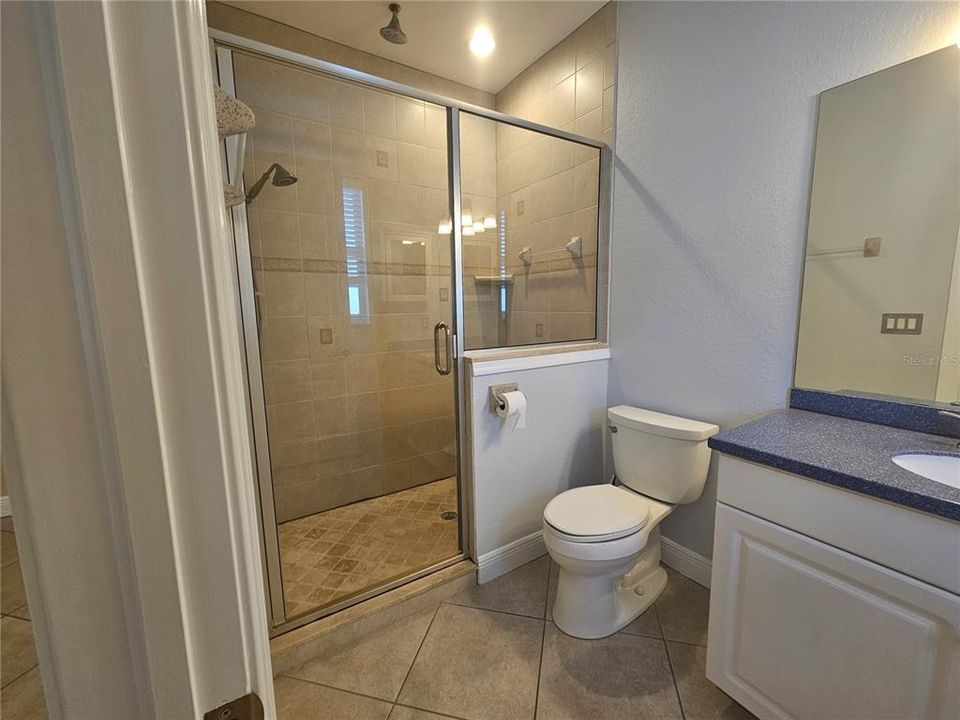 出租: $1,700 (3 贝兹, 2 浴室, 1275 平方英尺)