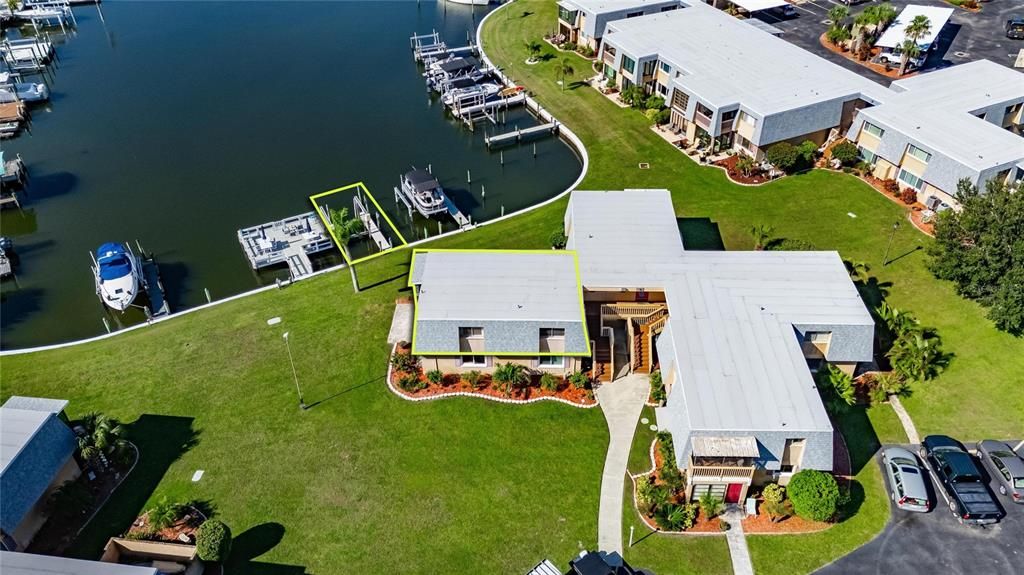 待售: $289,000 (2 贝兹, 1 浴室, 1026 平方英尺)