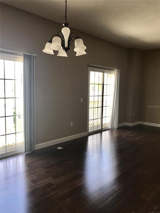 For Rent: $1,495 (2 beds, 2 baths, 1317 Square Feet)