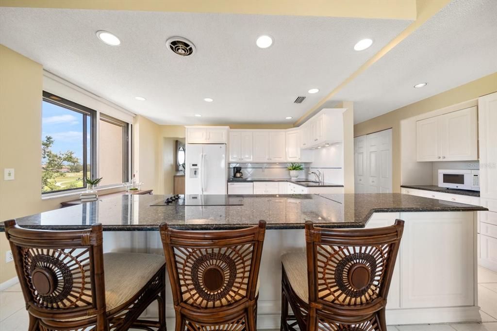 En Venta: $850,000 (2 camas, 2 baños, 1844 Pies cuadrados)