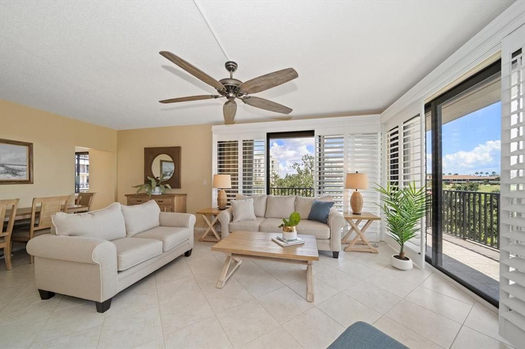 En Venta: $850,000 (2 camas, 2 baños, 1844 Pies cuadrados)