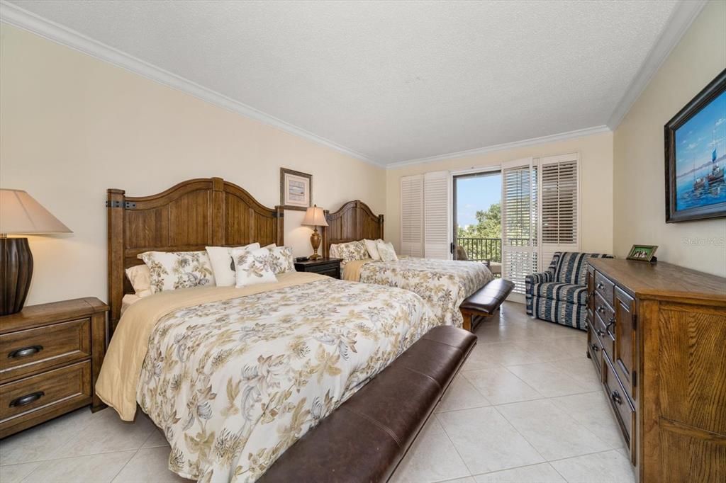 En Venta: $850,000 (2 camas, 2 baños, 1844 Pies cuadrados)