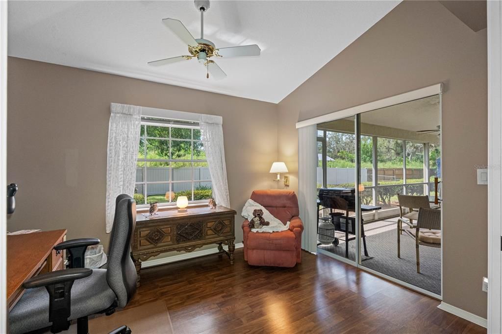 Active With Contract: $439,000 (3 beds, 2 baths, 1988 Square Feet)