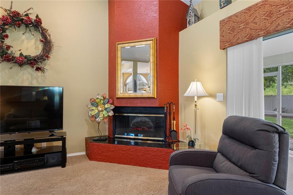 Active With Contract: $439,000 (3 beds, 2 baths, 1988 Square Feet)