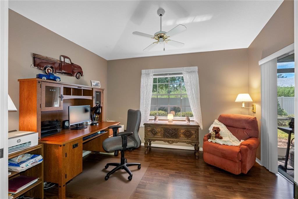 Active With Contract: $439,000 (3 beds, 2 baths, 1988 Square Feet)