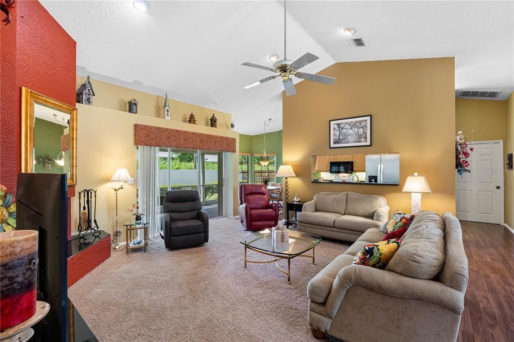 Active With Contract: $439,000 (3 beds, 2 baths, 1988 Square Feet)