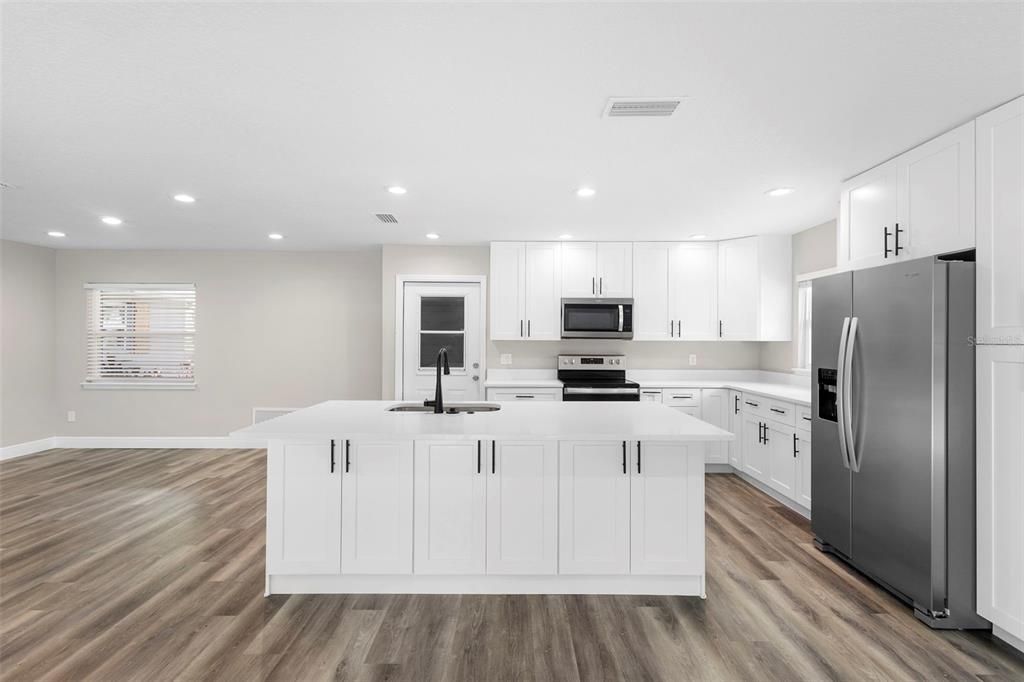 En Venta: $514,001 (4 camas, 2 baños, 1949 Pies cuadrados)