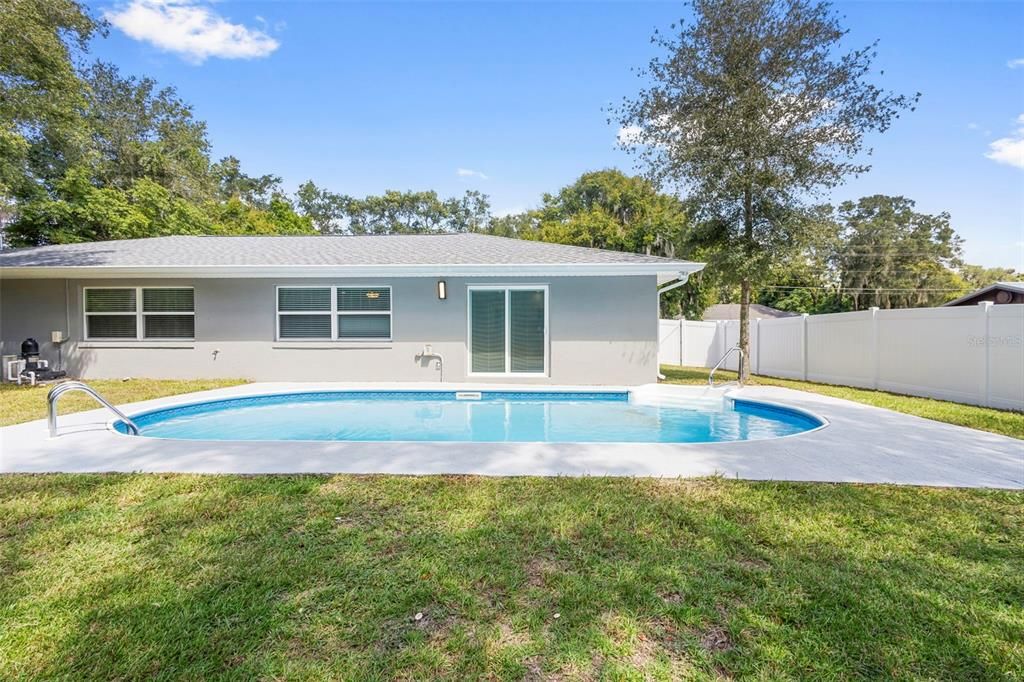 En Venta: $514,001 (4 camas, 2 baños, 1949 Pies cuadrados)