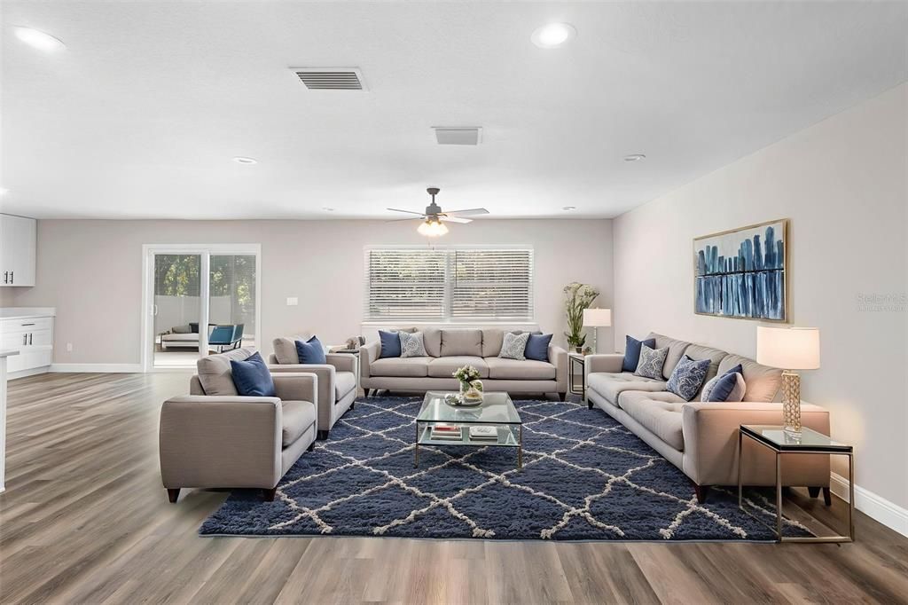 En Venta: $514,001 (4 camas, 2 baños, 1949 Pies cuadrados)