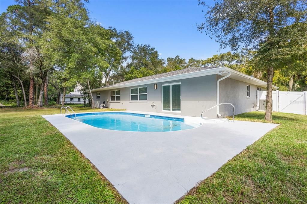 En Venta: $514,001 (4 camas, 2 baños, 1949 Pies cuadrados)