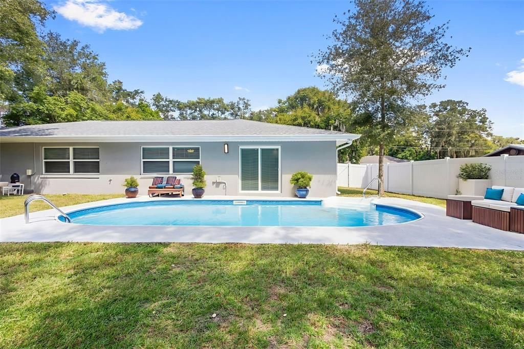 En Venta: $514,001 (4 camas, 2 baños, 1949 Pies cuadrados)