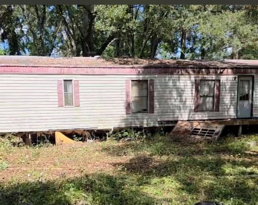 For Sale: $35,000 (2 beds, 1 baths, 1066 Square Feet)