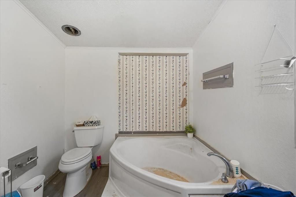 En Venta: $255,000 (3 camas, 2 baños, 1620 Pies cuadrados)