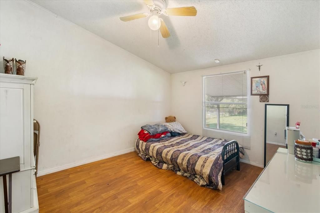 En Venta: $255,000 (3 camas, 2 baños, 1620 Pies cuadrados)